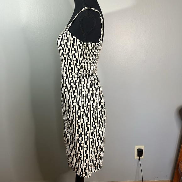 MONTEAU Squareneck Print Midi Dress - Picture 3 of 4